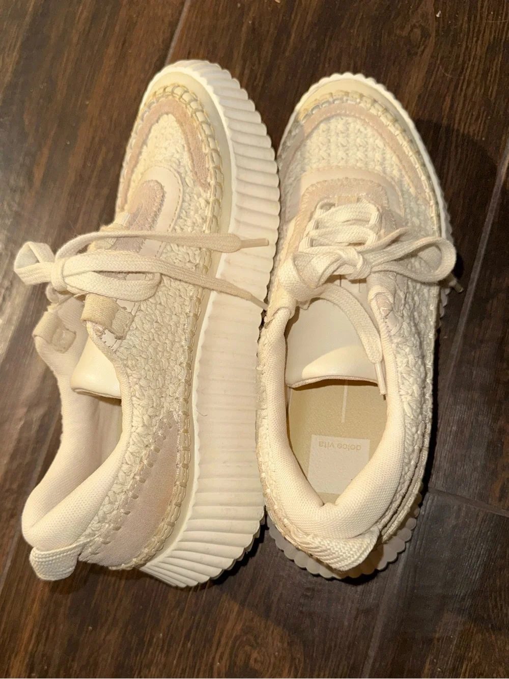 Dolce vita platform sneakers sz 8